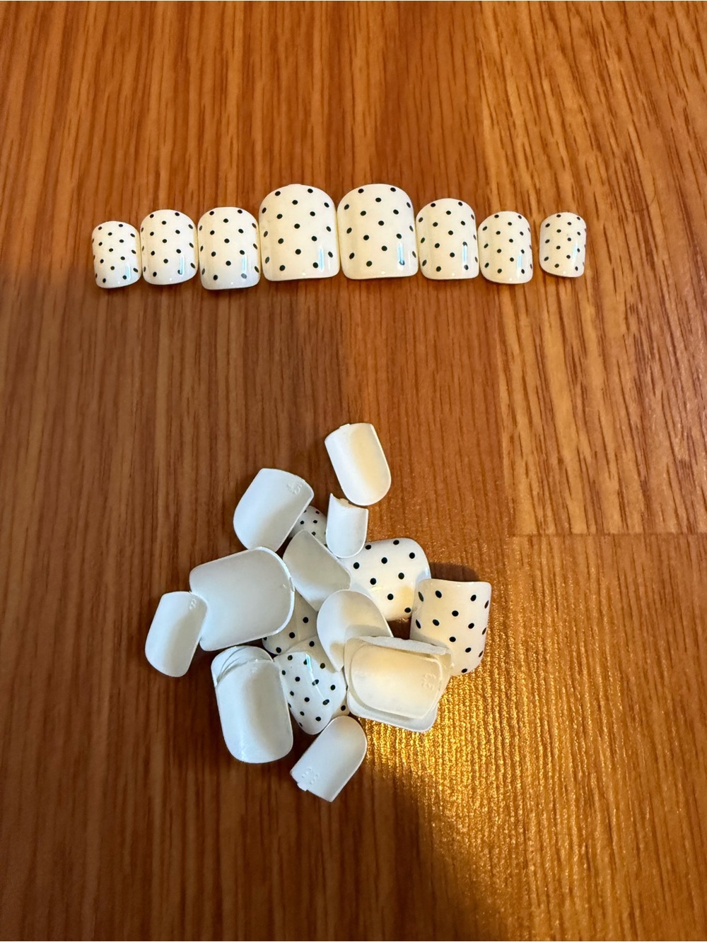 Classic White Polka Dot Press-On Nails for Women